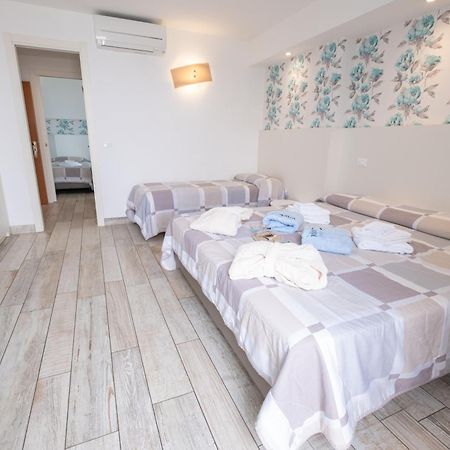 Hotel Capitol Gatteo a Mare Luaran gambar