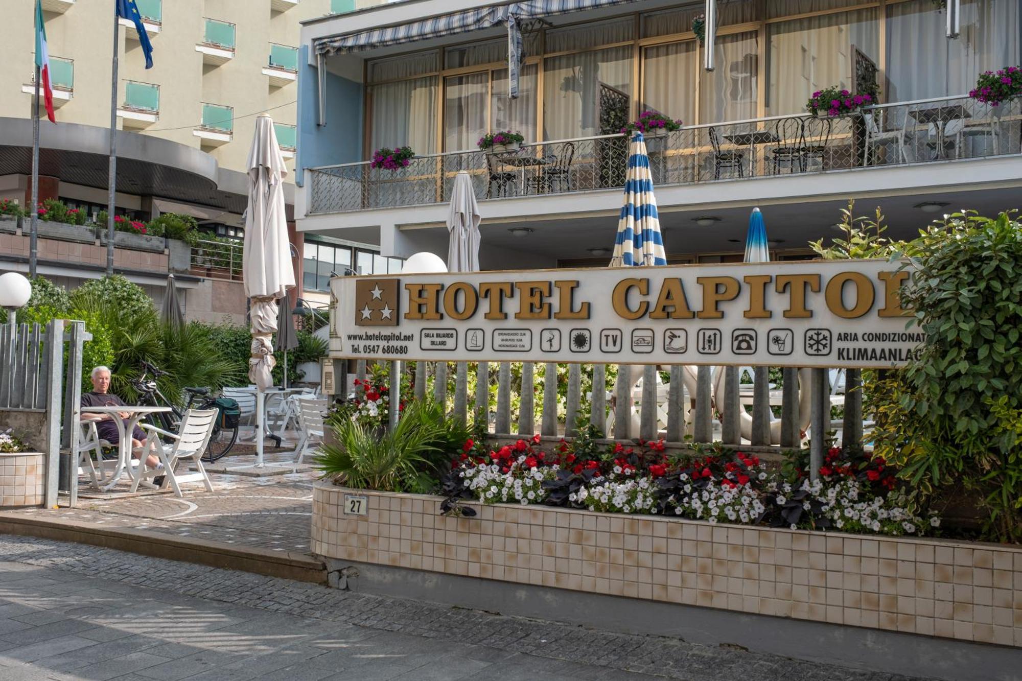 Hotel Capitol Gatteo a Mare Luaran gambar